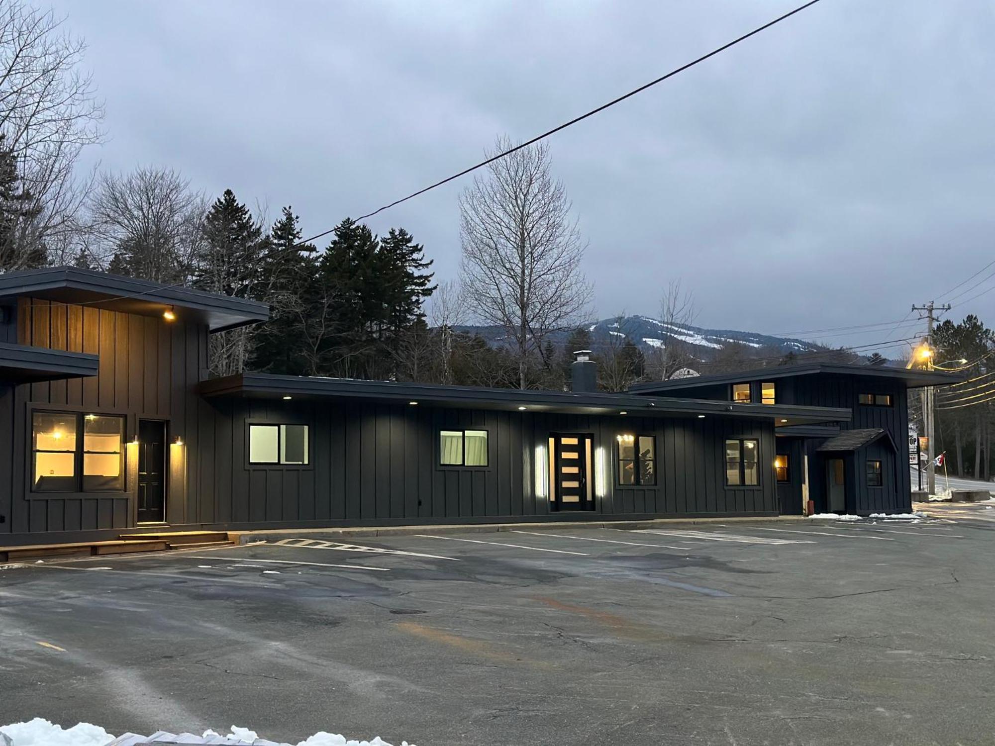 Chalet 239-Boutique Hotel West Dover Exterior photo